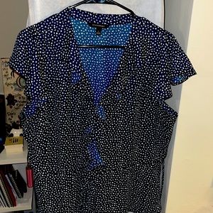 COPY - Beautiful button up blouse